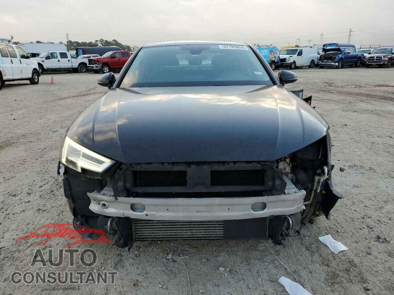 AUDI A4 2018 - WAUENAF43JA040833