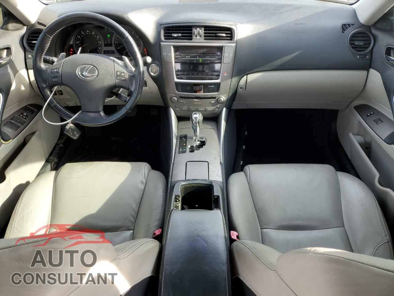 LEXUS IS 2010 - JTHBF5C29A5111490