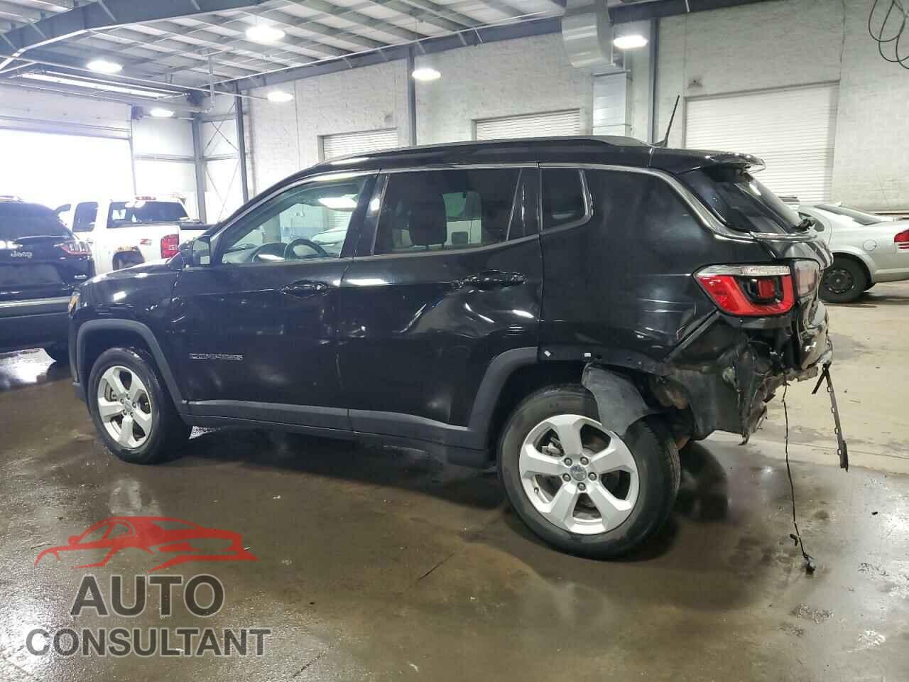 JEEP COMPASS 2018 - 3C4NJDBB9JT185100