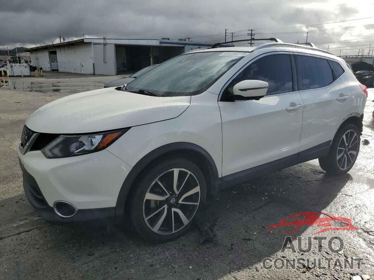 NISSAN ROGUE 2017 - JN1BJ1CR0HW115599