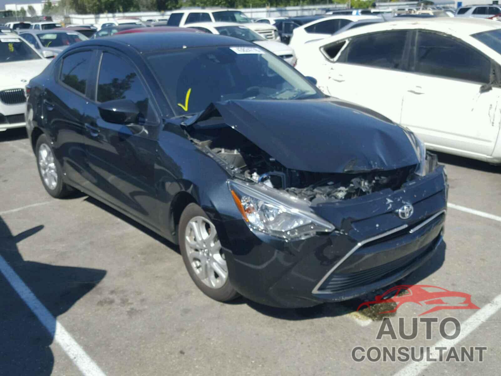 TOYOTA YARIS 2017 - 3MYDLBYV3HY184566