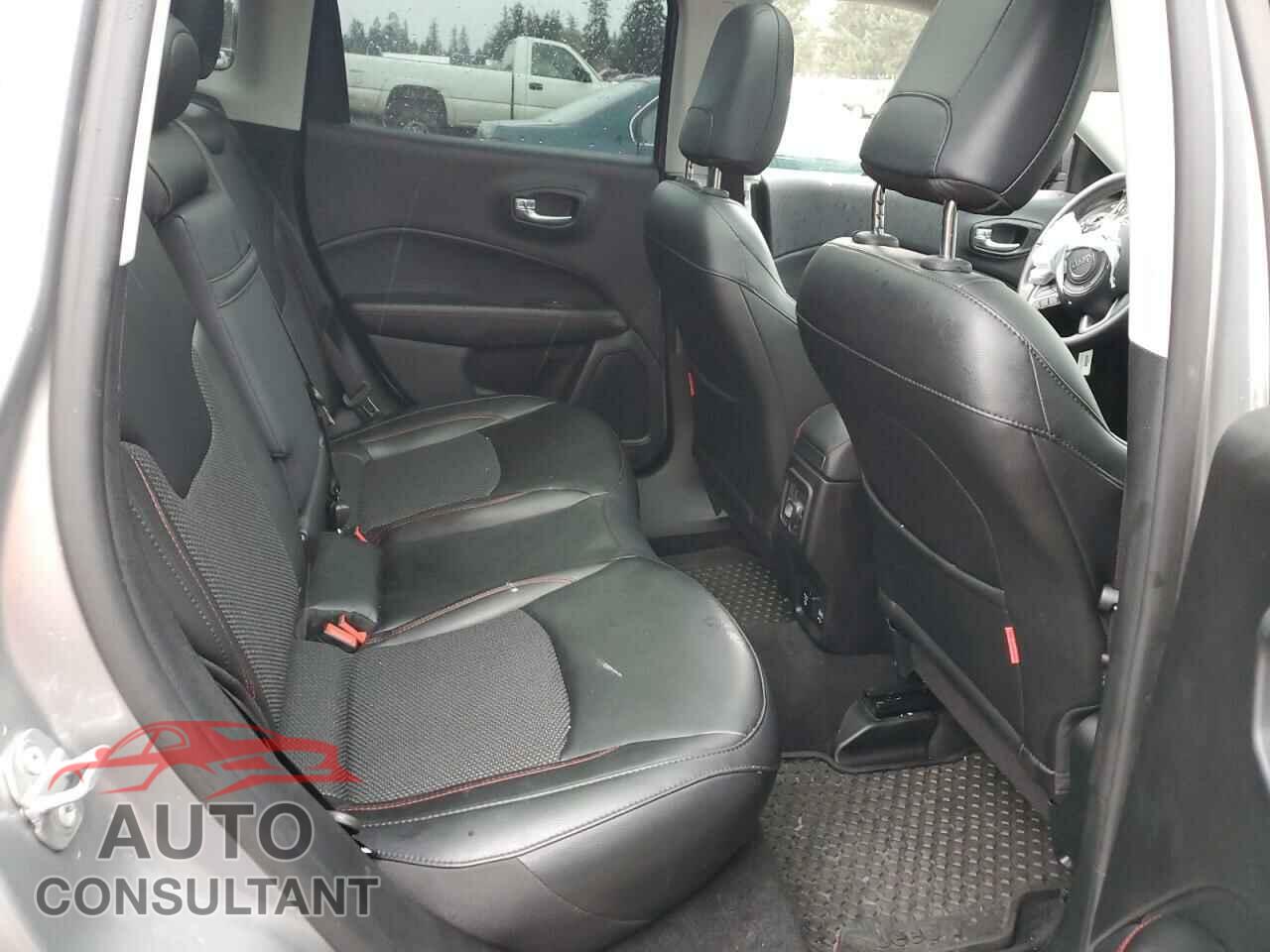 JEEP COMPASS 2019 - 3C4NJDDB3KT760600