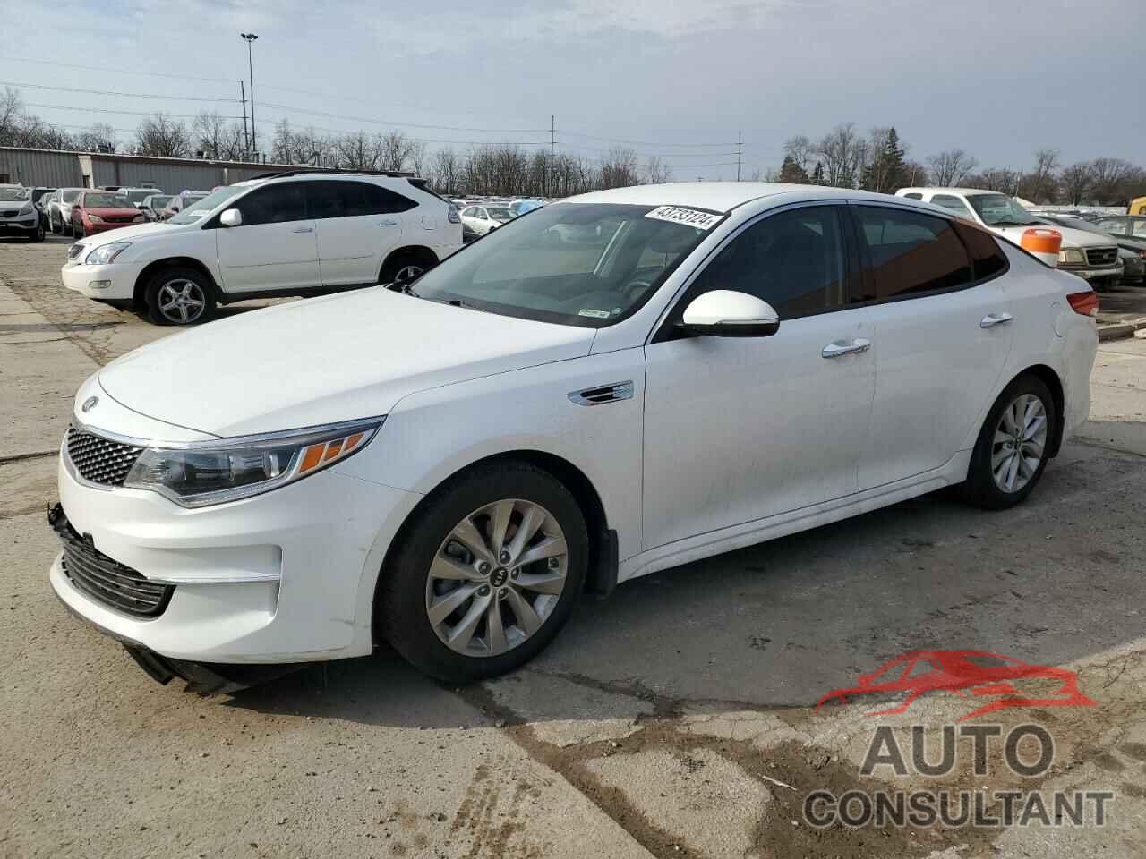 KIA OPTIMA 2018 - 5XXGU4L38JG225430