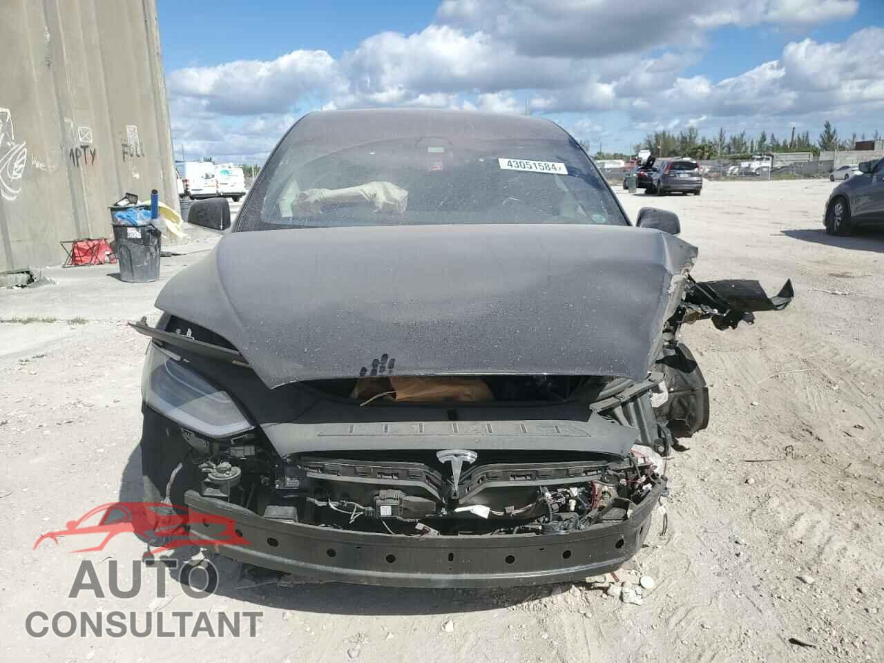 TESLA MODEL X 2017 - 5YJXCDE28HF060922