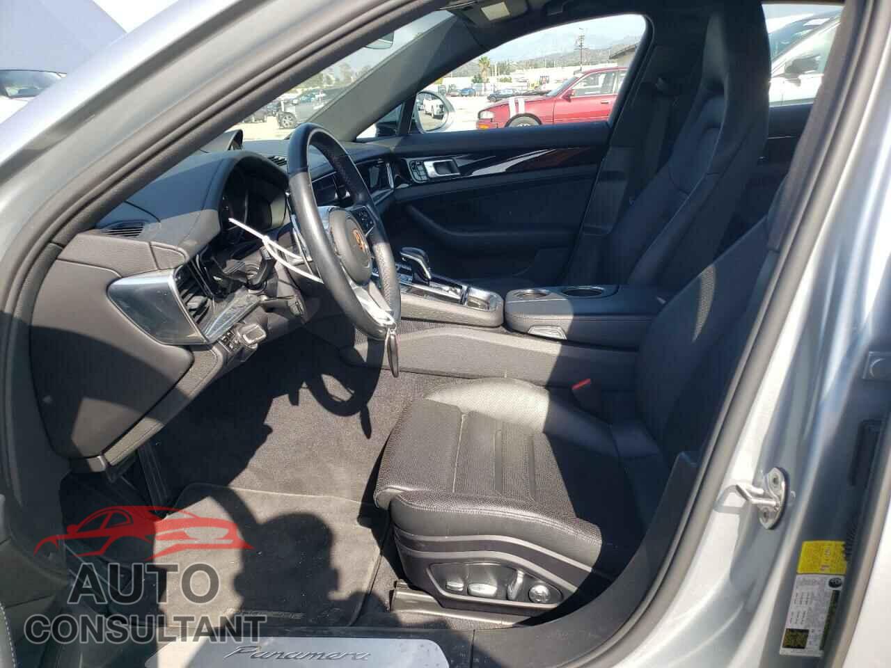 PORSCHE PANAMERA 2020 - WP0AA2A75LL101708