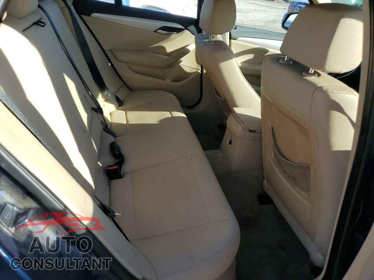 BMW X1 2013 - WBAVL1C55DVR88764