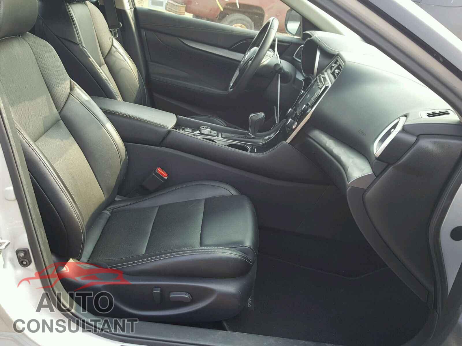 NISSAN MAXIMA 2017 - 1N4AA6AP1HC418034