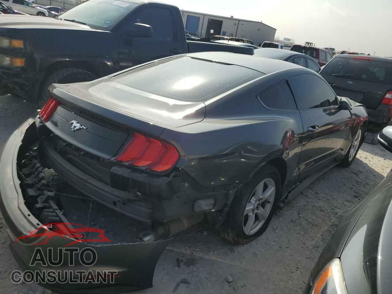 FORD MUSTANG 2018 - 1FA6P8THXJ5171757