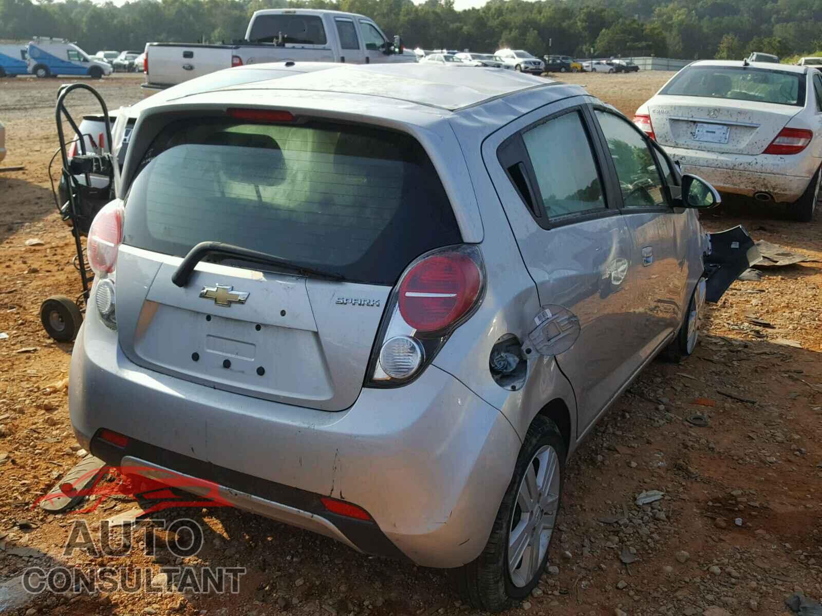 CHEVROLET SPARK 2015 - KL8CD6S95FC738022