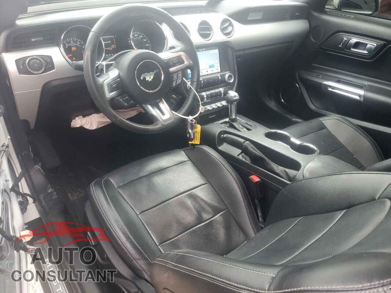 FORD MUSTANG 2017 - 1FA6P8CF1H5302292