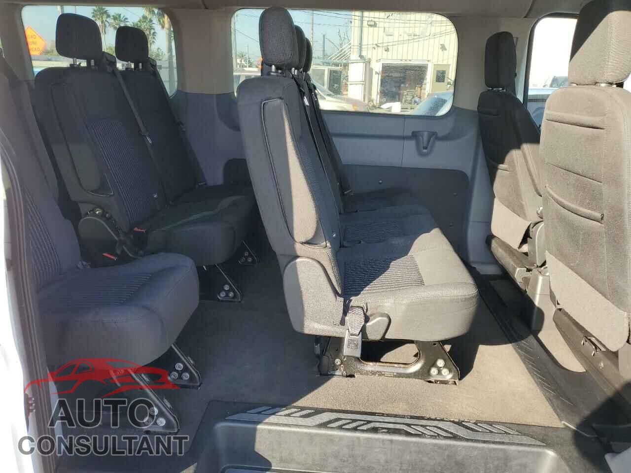 FORD TRANSIT 2017 - 1FBZX2YM3HKA50644