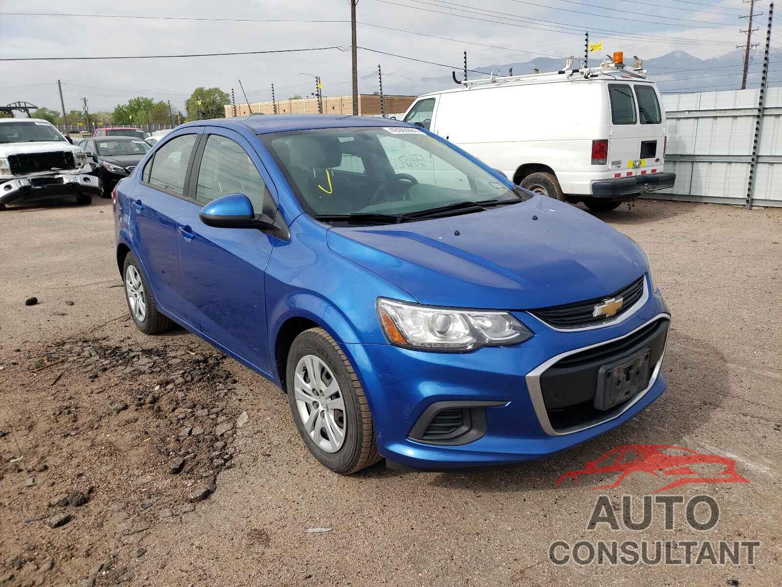 CHEVROLET SONIC 2017 - 1G1JB5SH8H4142544