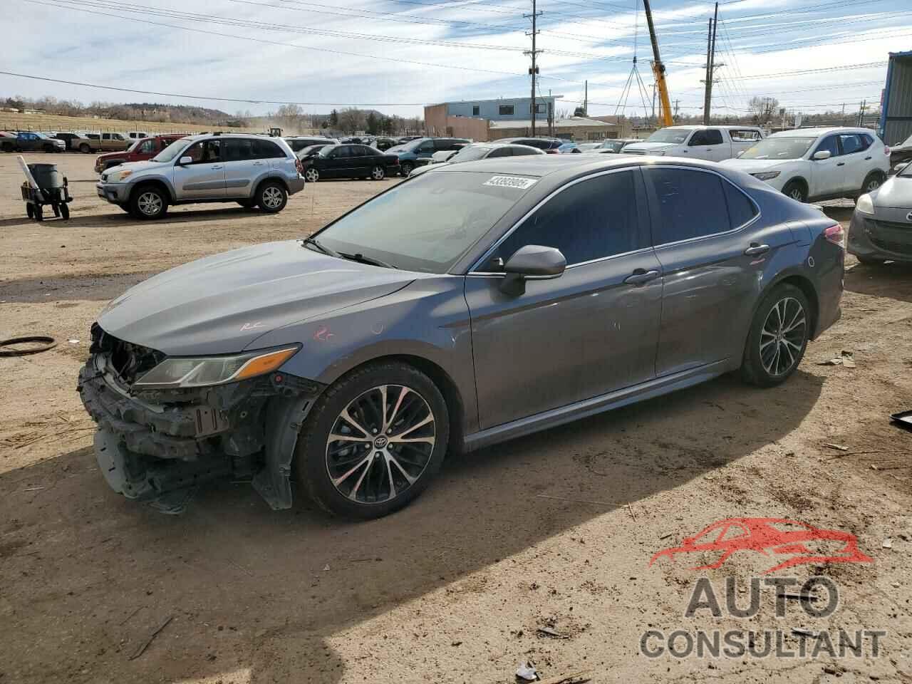 TOYOTA CAMRY 2018 - 4T1B11HK8JU052712