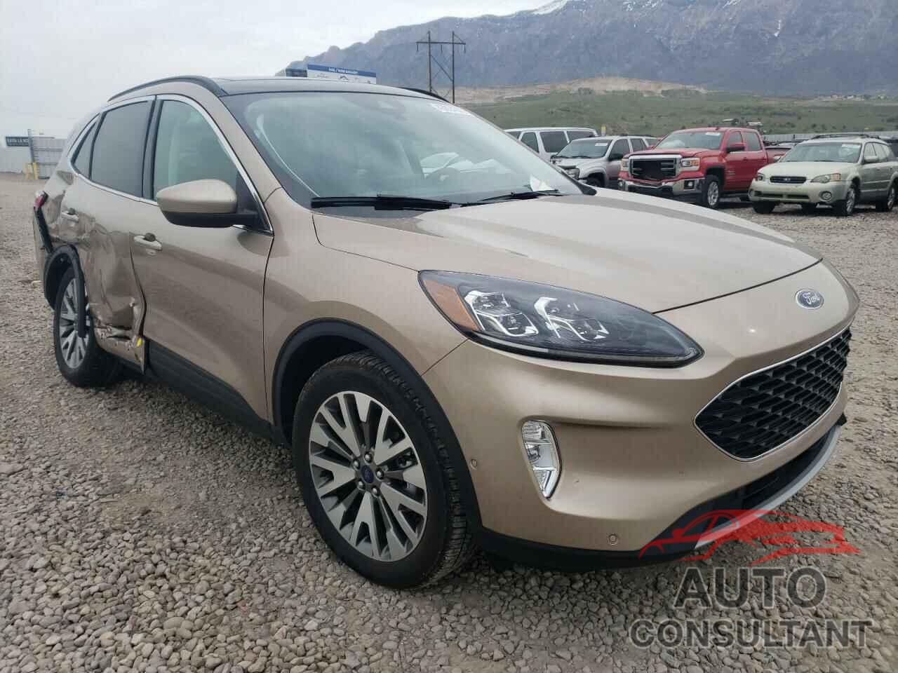 FORD ESCAPE 2021 - 1FMCU9J97MUA79146