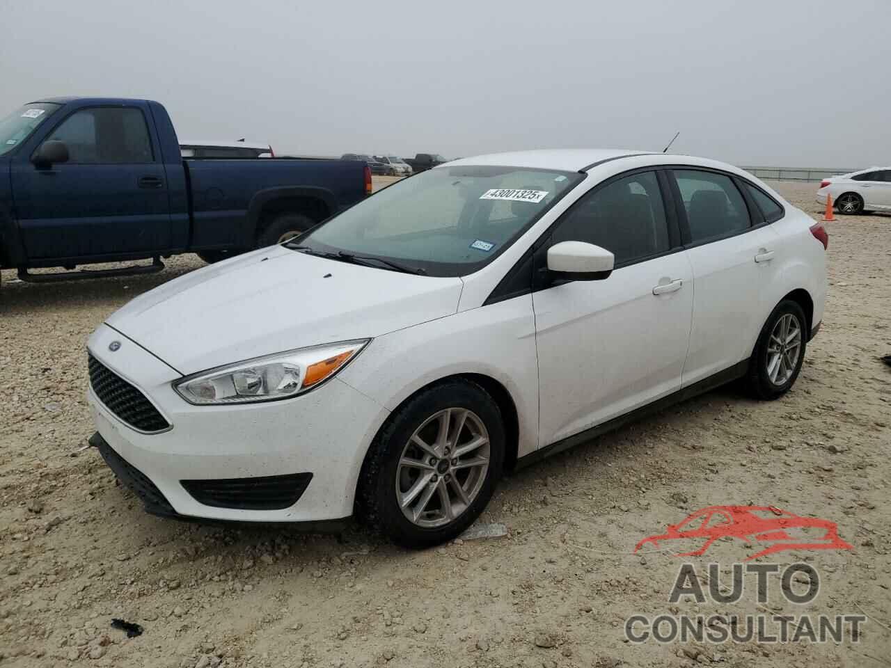 FORD FOCUS 2018 - 1FADP3F22JL207518