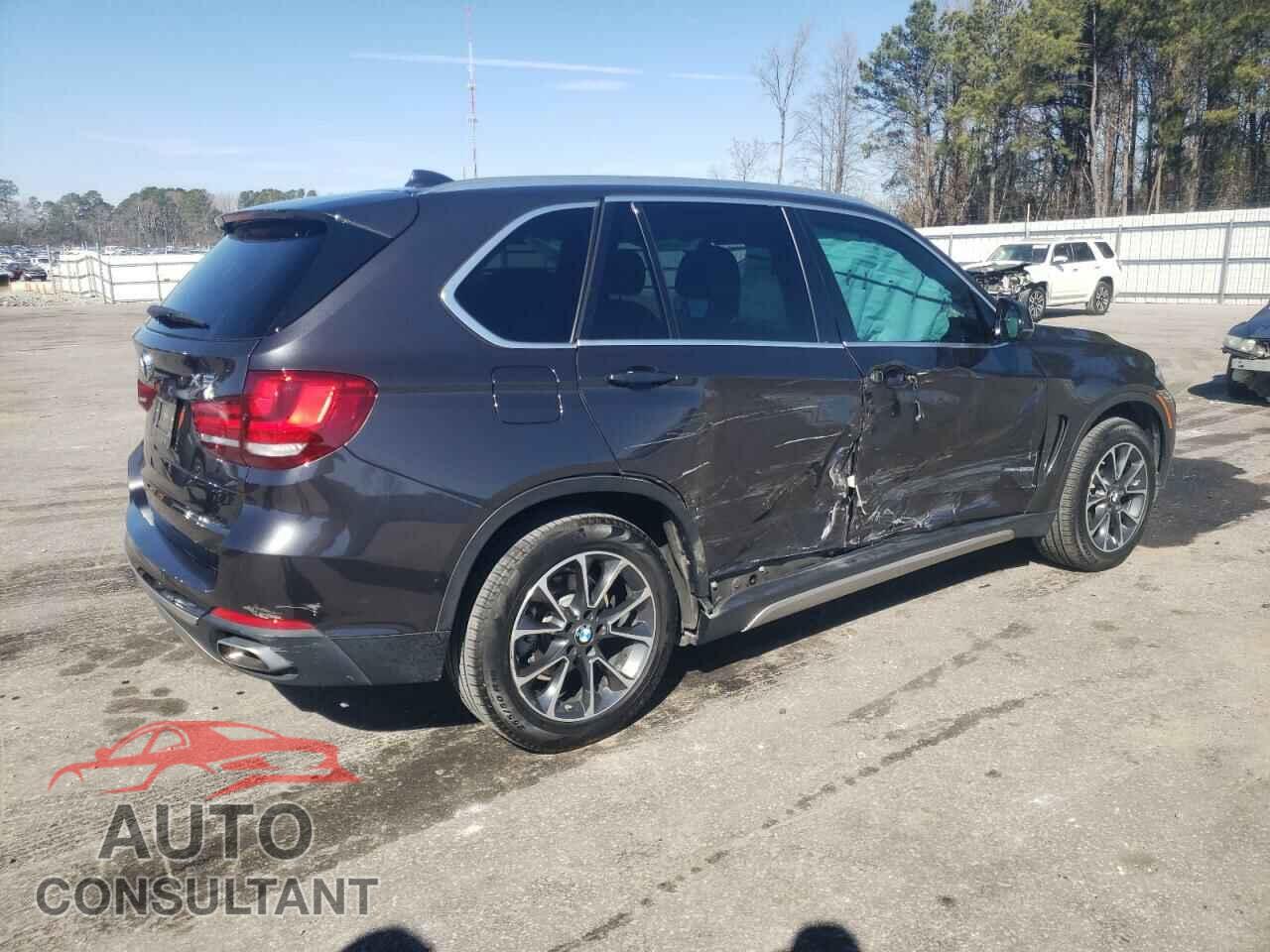 BMW X5 2018 - 5UXKR0C51J0X85733