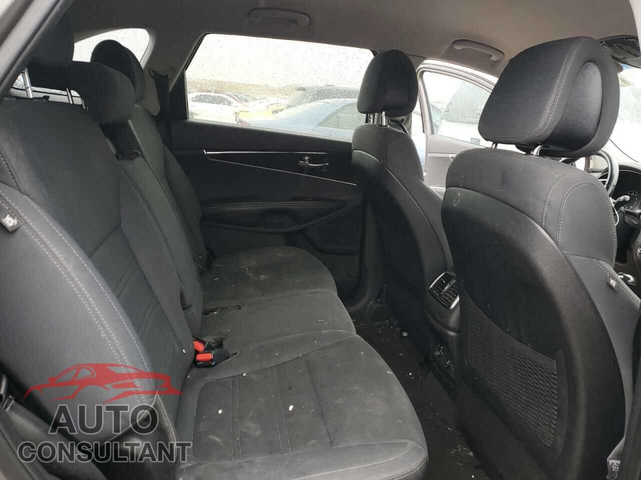 KIA SORENTO 2016 - 5XYPG4A36GG089846