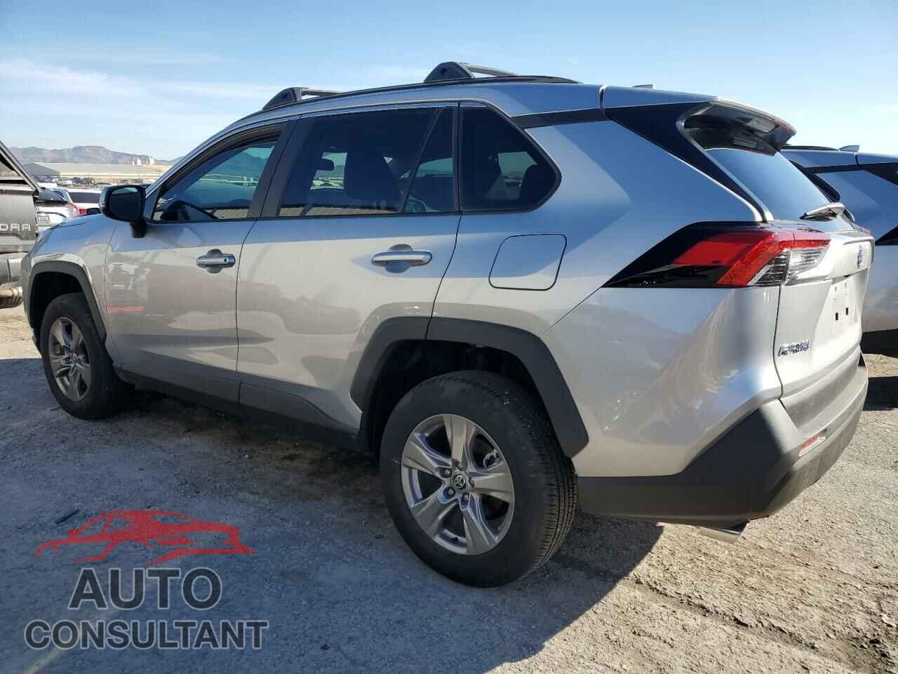 TOYOTA RAV4 2023 - 2T3W1RFV2PC246067