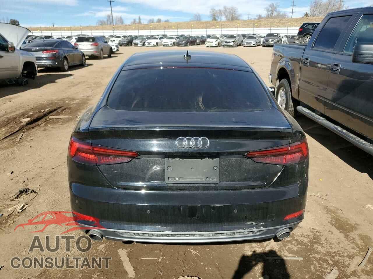 AUDI A5 2018 - WAUENCF58JA095184