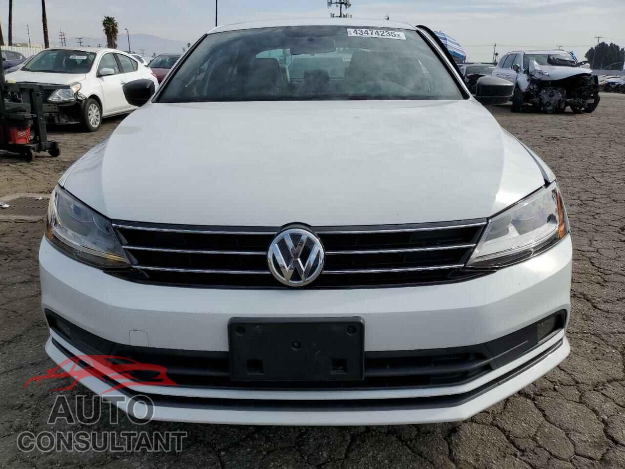 VOLKSWAGEN JETTA 2017 - 3VWD17AJ4HM395630