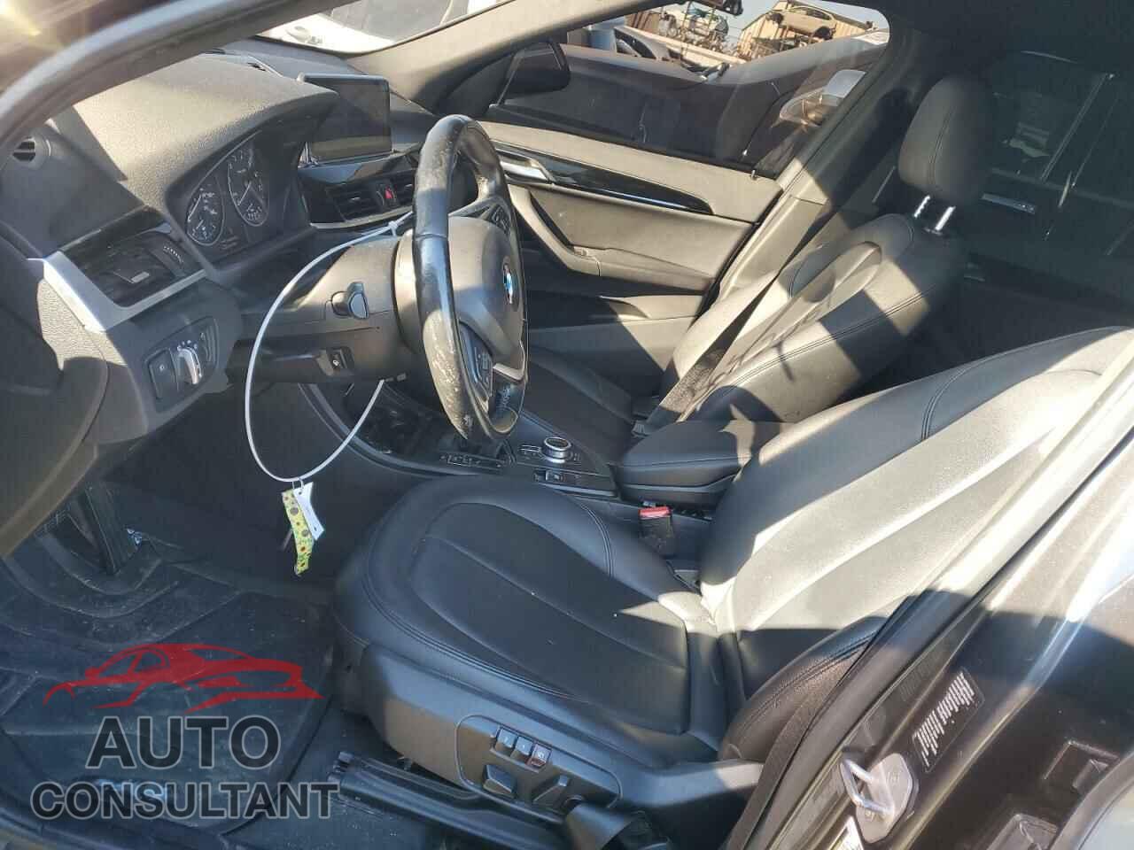 BMW X1 2017 - WBXHT3C37H5F72608