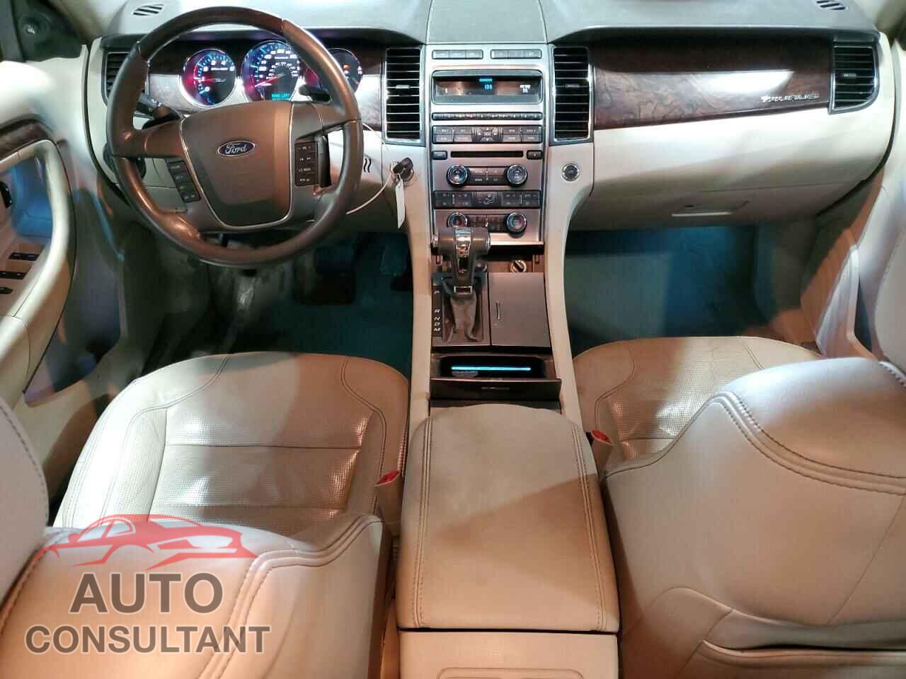 FORD TAURUS 2011 - 1FAHP2FW1BG163570
