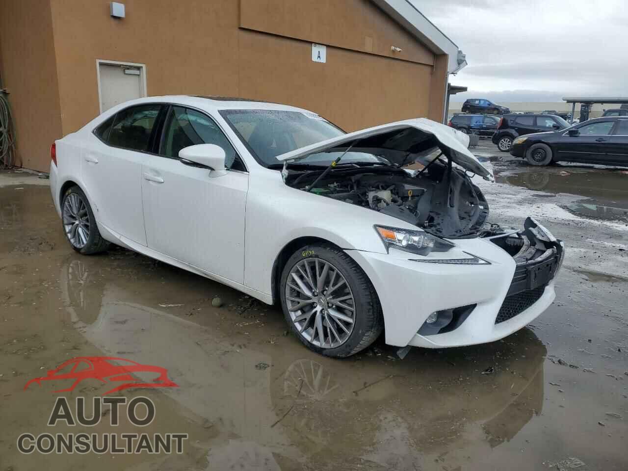 LEXUS IS 2016 - JTHBA1D22G5019233