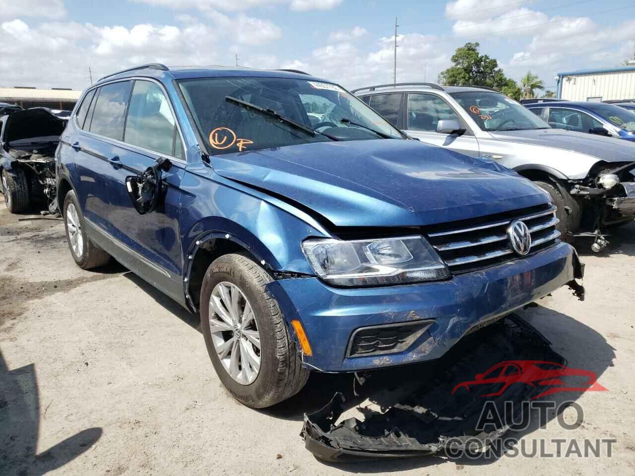 VOLKSWAGEN TIGUAN 2018 - 3VV3B7AX7JM125962