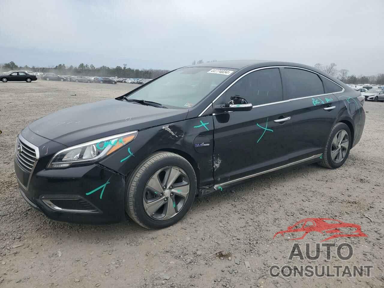 HYUNDAI SONATA 2017 - KMHE14L25HA049624