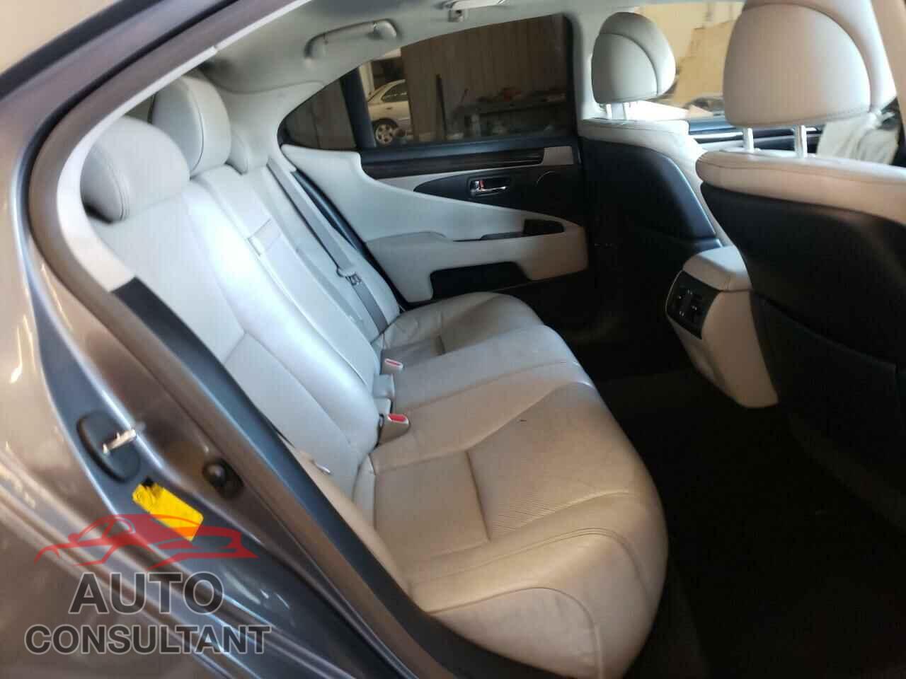 LEXUS LS460 2014 - JTHBL5EF9E5130023
