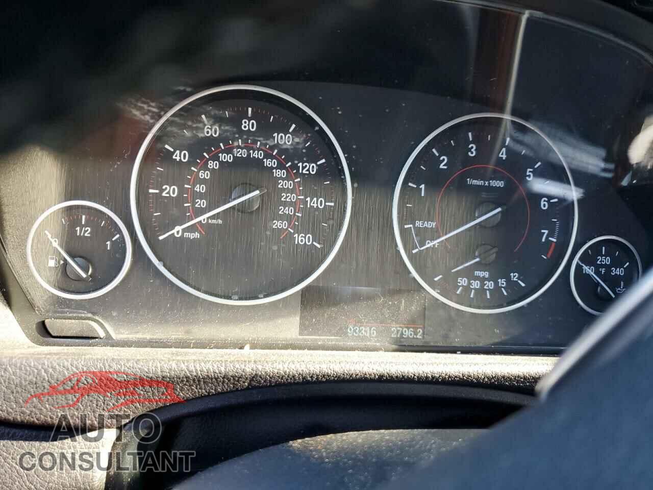 BMW 3 SERIES 2016 - WBA8E9G58GNU30069