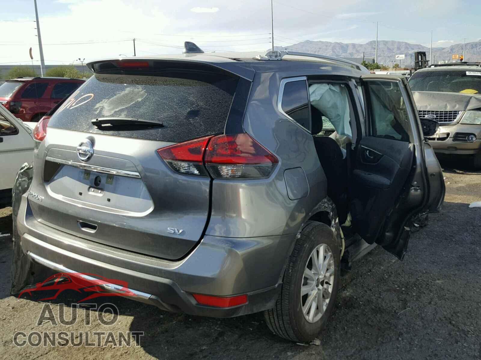 NISSAN ROGUE S 2018 - KNMAT2MT9JP508651