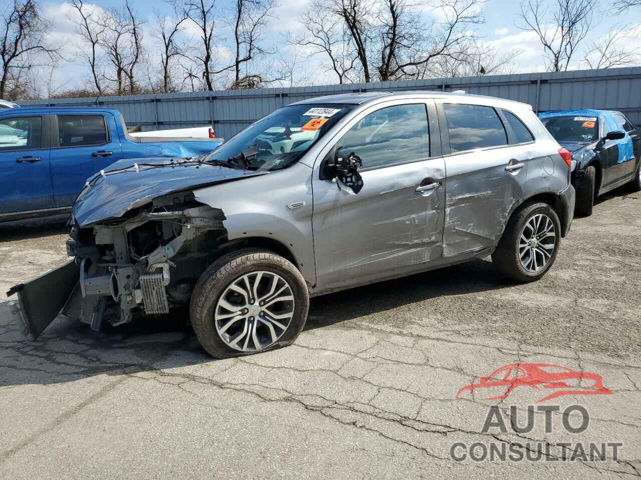 MITSUBISHI OUTLANDER 2018 - JA4AR3AW9JZ028997