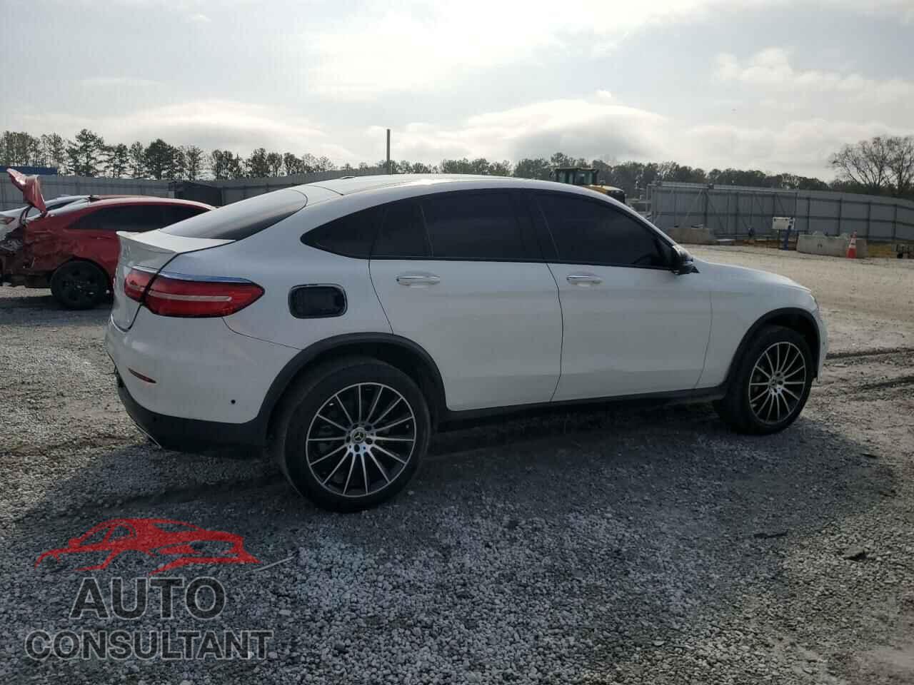 MERCEDES-BENZ GLC-CLASS 2018 - WDC0J4KBXJF437905