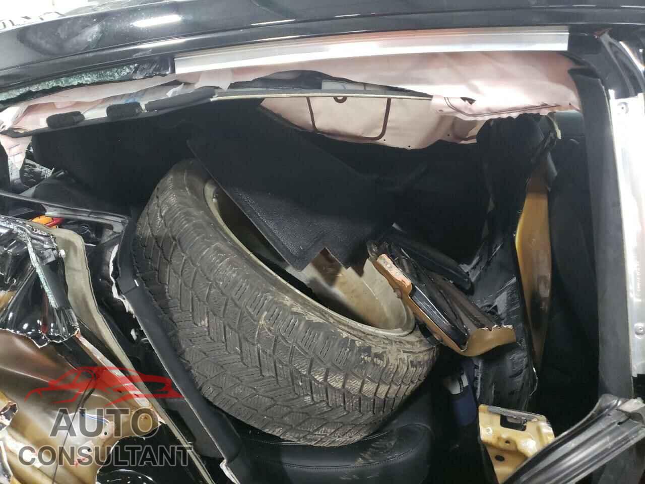 TESLA MODEL S 2022 - 5YJSA1E60NF460213