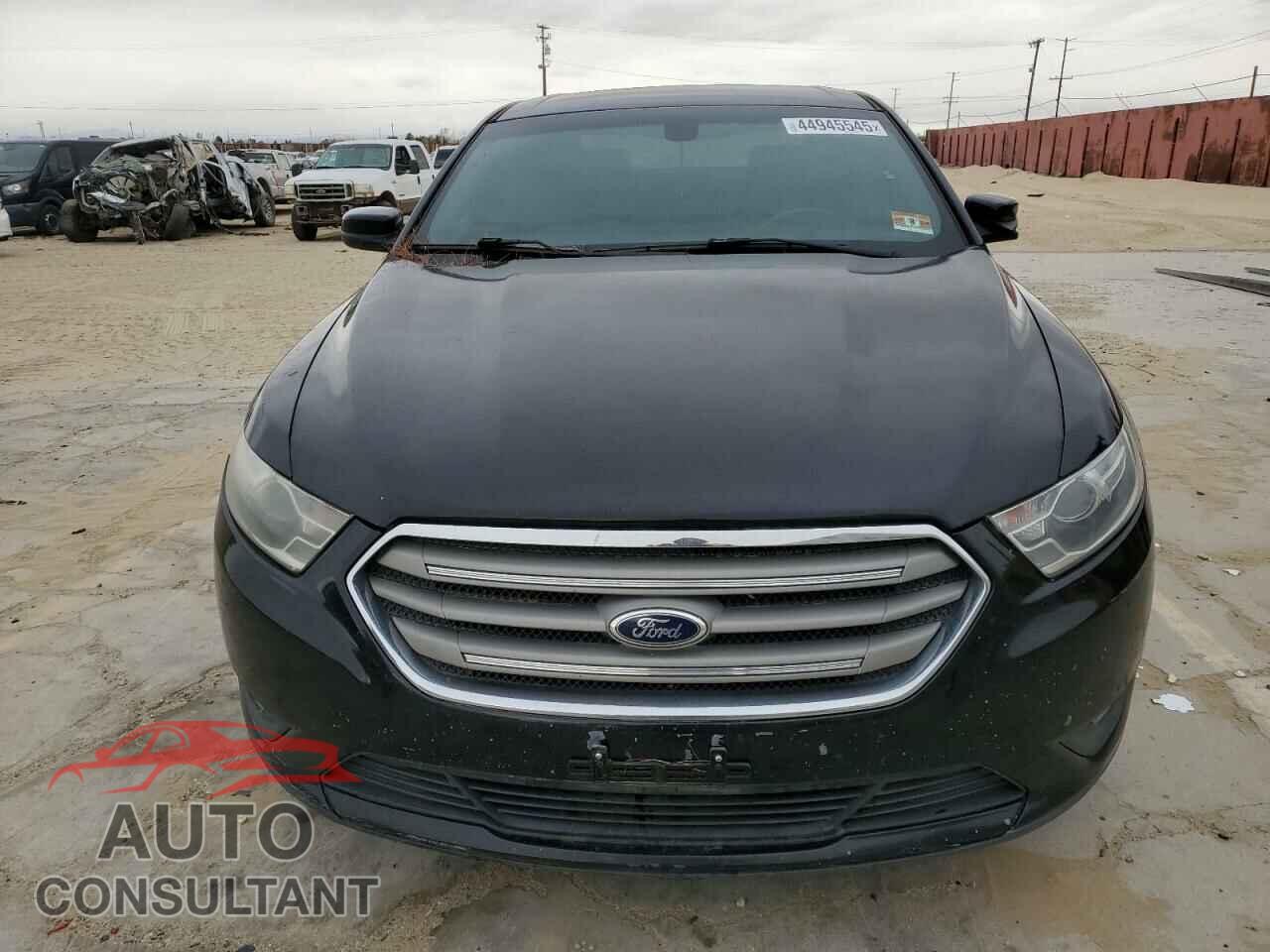 FORD TAURUS 2013 - 1FAHP2H80DG182189