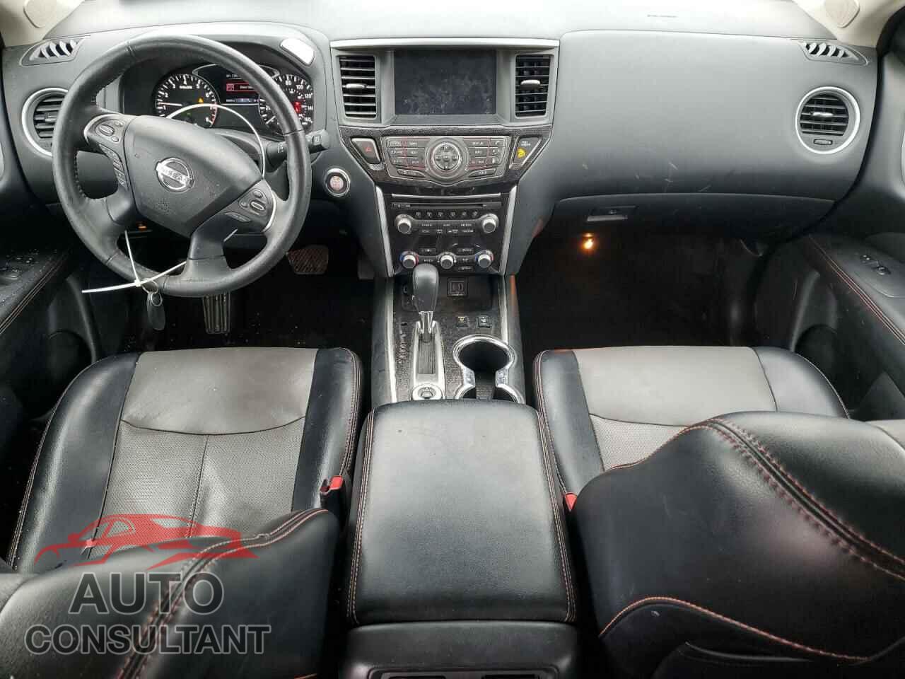 NISSAN PATHFINDER 2020 - 5N1DR2CM0LC615423