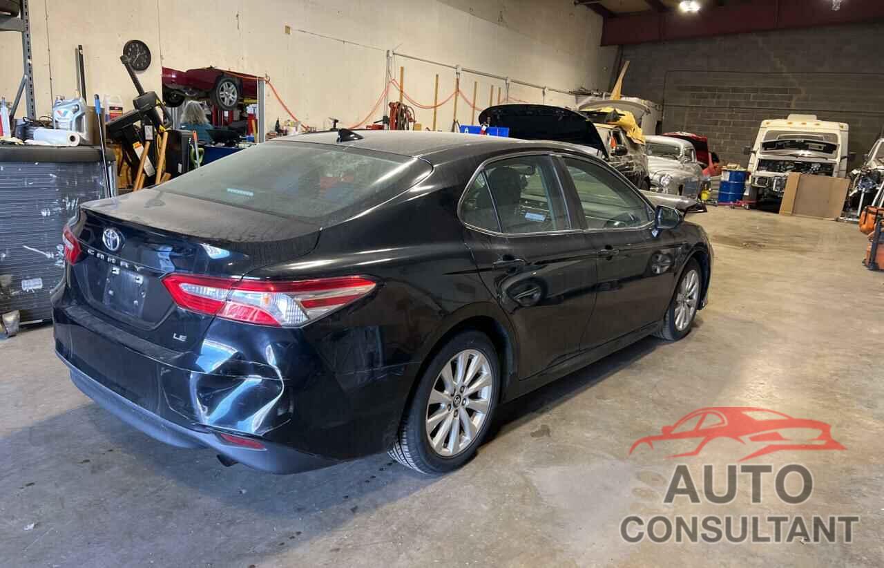 TOYOTA CAMRY 2018 - 4T1B11HK3JU544547