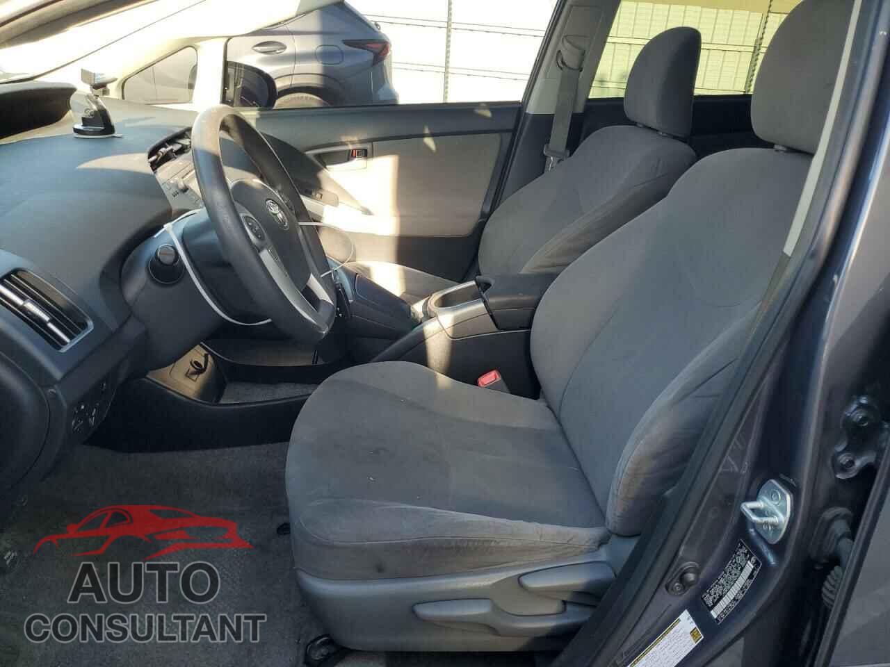 TOYOTA PRIUS 2013 - JTDKN3DU4D1625655