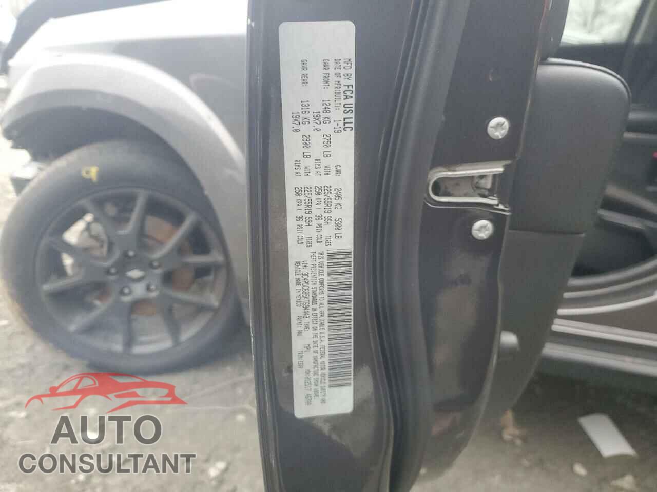 DODGE JOURNEY 2019 - 3C4PDCBB5KT694449