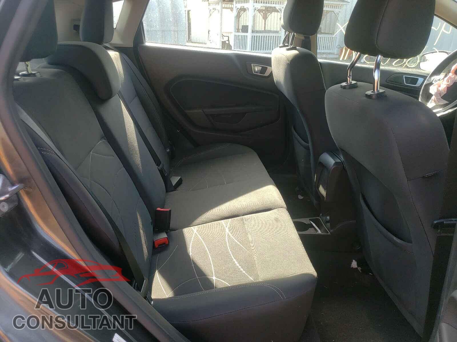 FORD FIESTA 2016 - 3FADP4EJ3GM164135