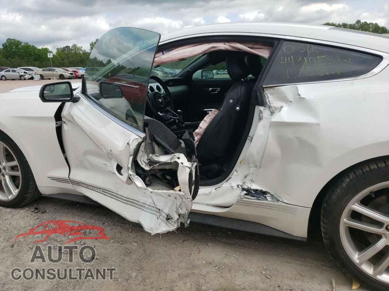 FORD MUSTANG 2017 - 1FA6P8TH9H5286182
