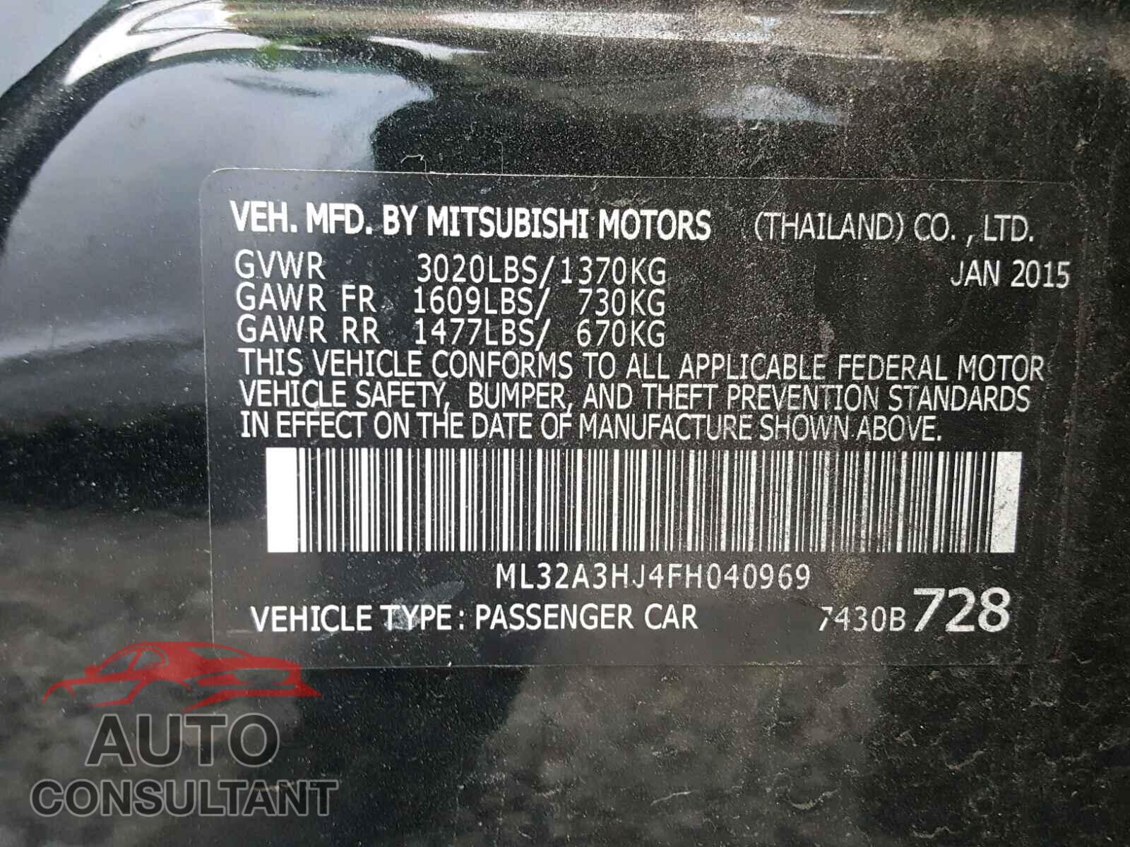 MITSUBISHI MIRAGE 2015 - ML32A3HJ4FH040969