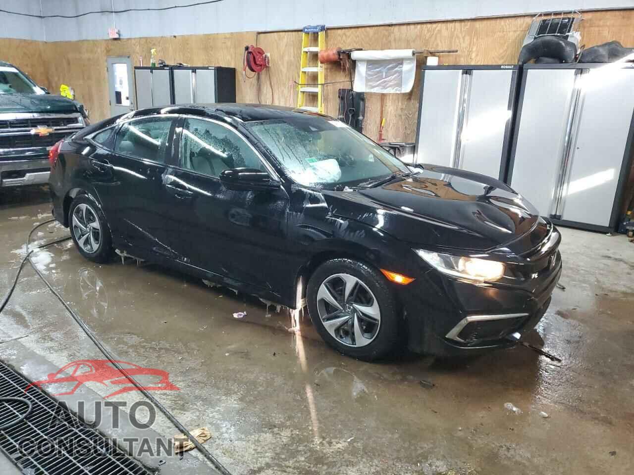 HONDA CIVIC 2019 - 2HGFC2F69KH603201