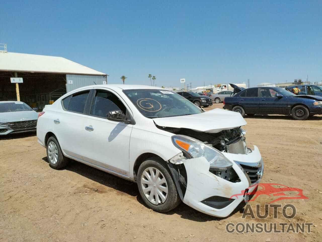 NISSAN VERSA 2018 - 3N1CN7AP8JL844118
