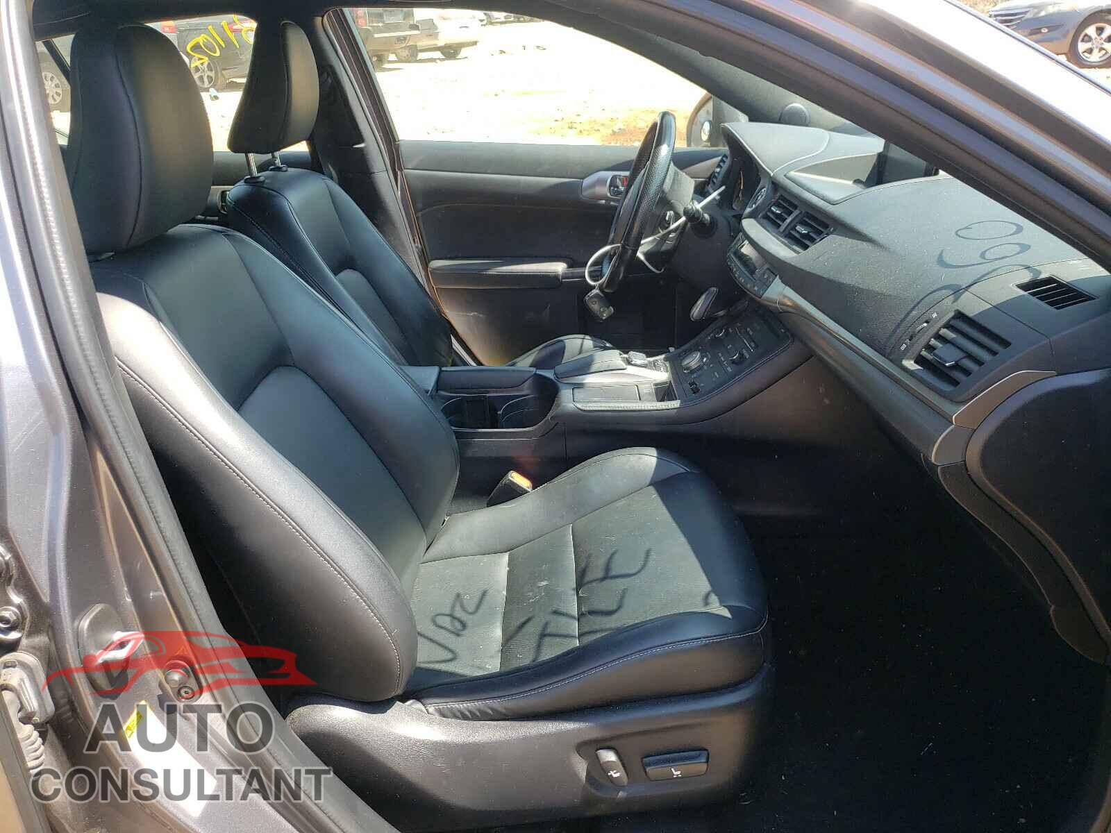 LEXUS CT 200 2016 - JTHKD5BH0G2256570