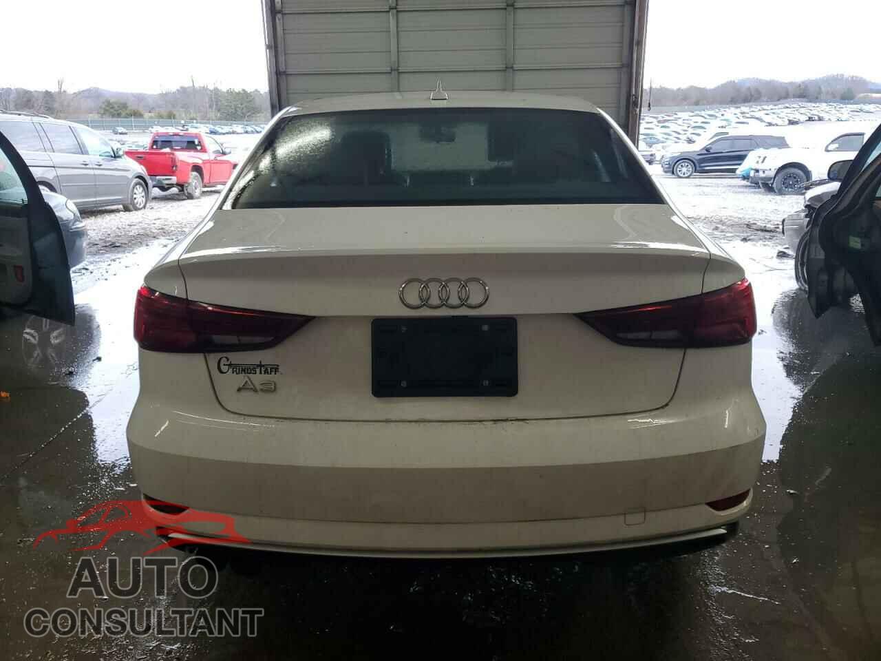 AUDI A3 2017 - WAUAUGFF4H1047239