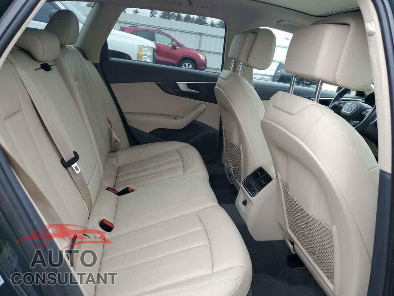 AUDI A4 2017 - WA18NAF47HA169128