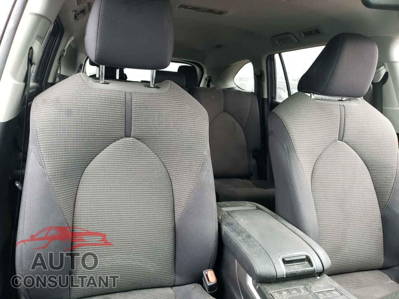 TOYOTA HIGHLANDER 2021 - 5TDBZRBH1MS072365
