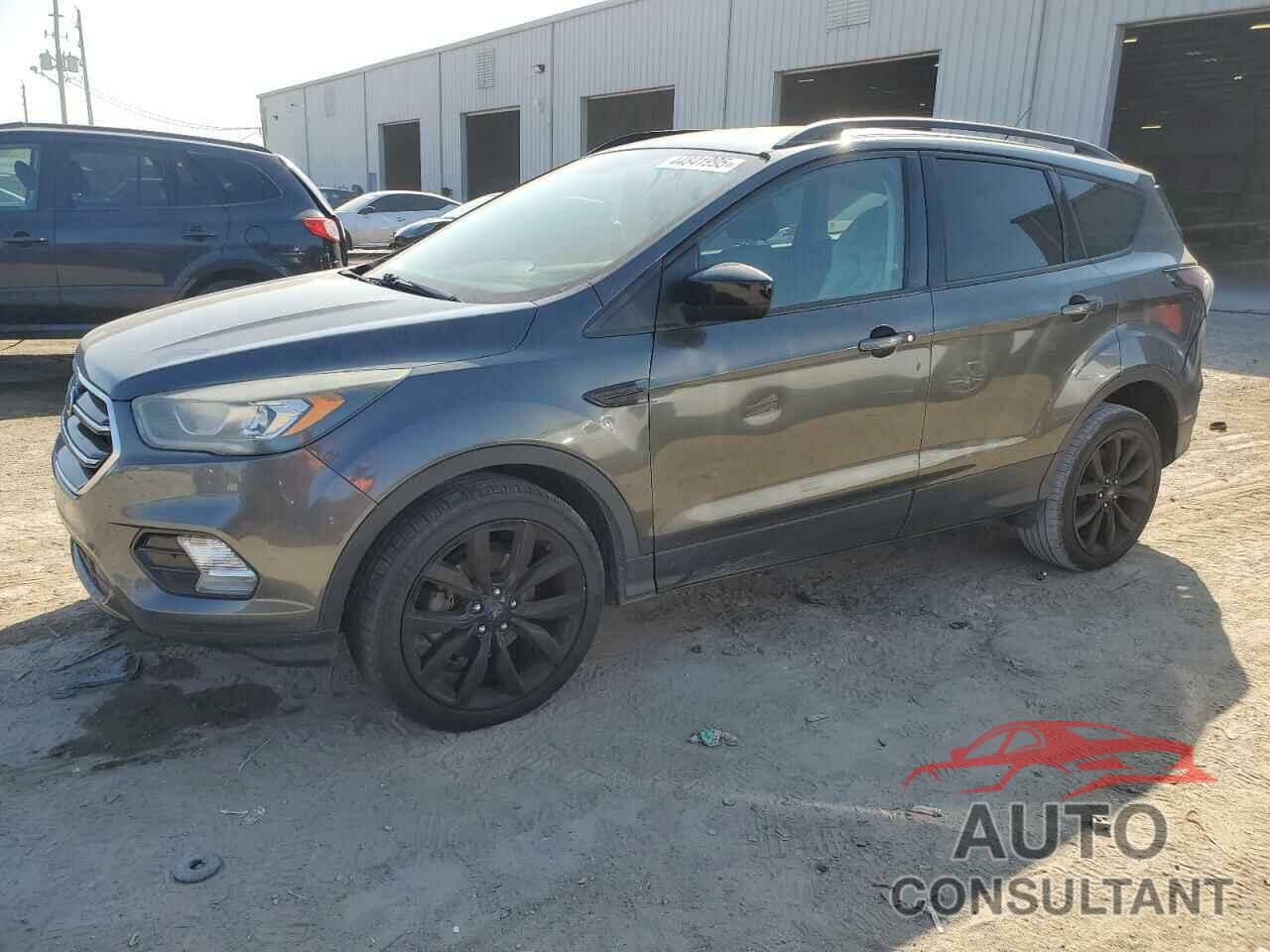 FORD ESCAPE 2017 - 1FMCU0GD0HUD15844